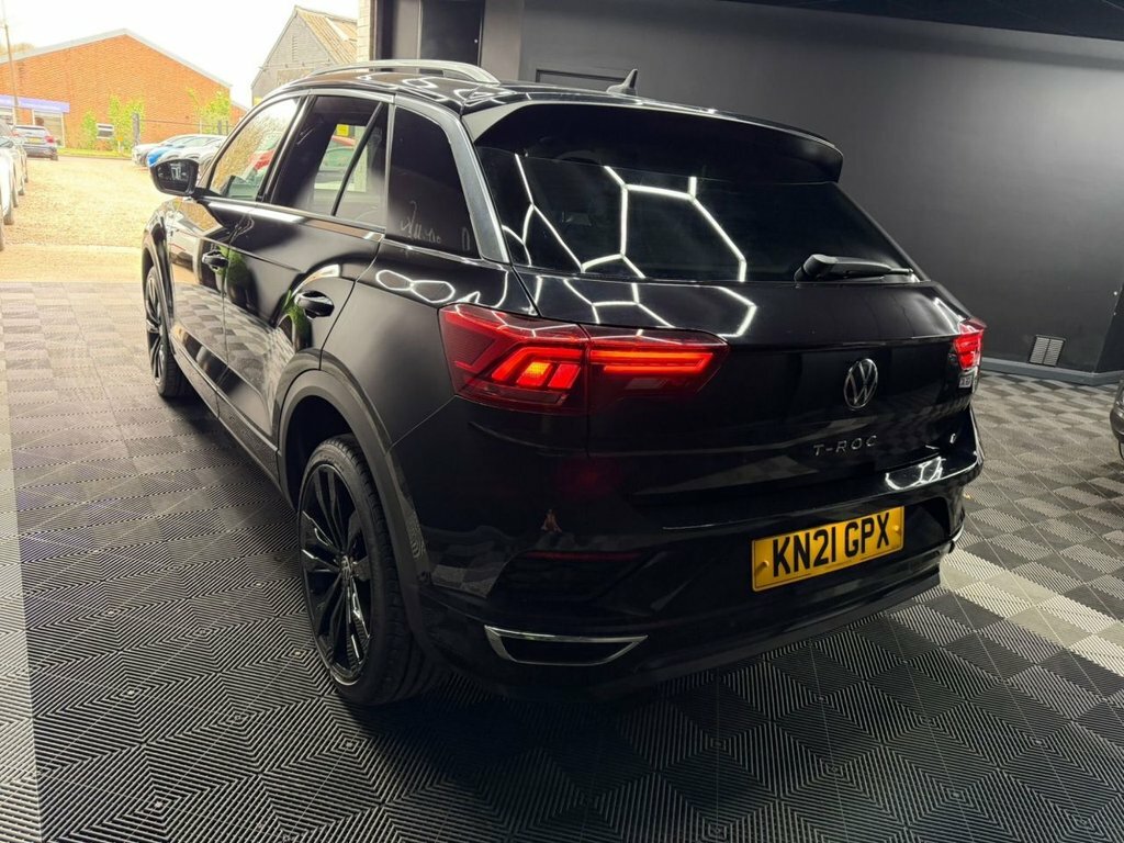 Volkswagen T-Roc 2.0 Tdi Evo R-line Suv Dsg Euro 6 Ss KN21GPX Black #4