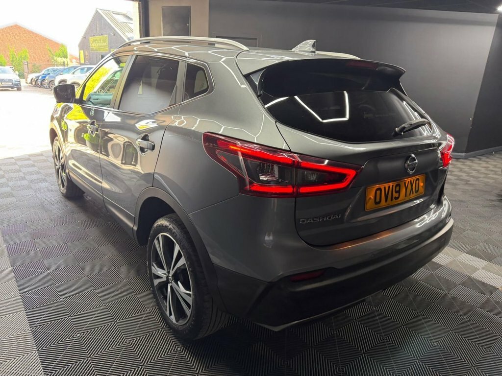 Nissan Qashqai 1.5 Dci N-connecta Suv Euro 6 S OV19YXO Grey #3