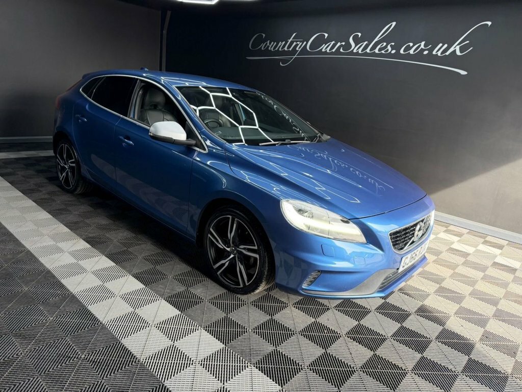 Volvo V40 2.0 D2 R-design Pro Hatchback Eu GJ66RJX Blue #2