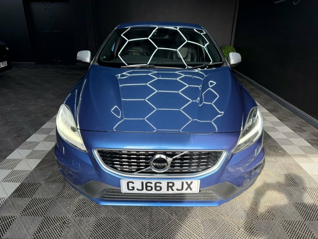 Volvo V40 2.0 D2 R-design Pro Hatchback Eu GJ66RJX Blue #5