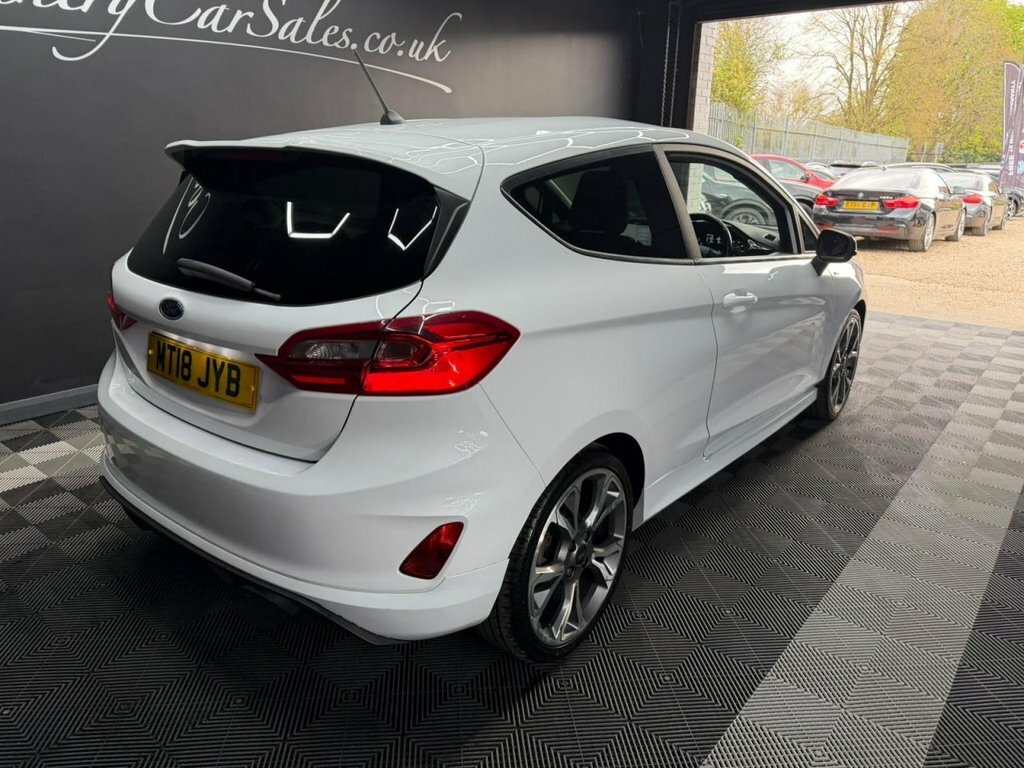 Ford Fiesta 1.0T Ecoboost St-line Hatchback MT18JYB White #3