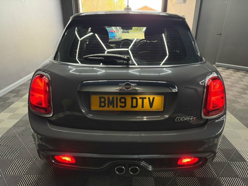 Mini Hatch 2.0 Cooper S Exclusive Hatchback BM19DTV Grey #6