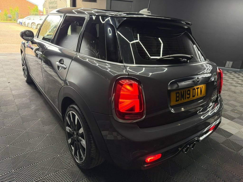 Mini Hatch 2.0 Cooper S Exclusive Hatchback BM19DTV Grey #3