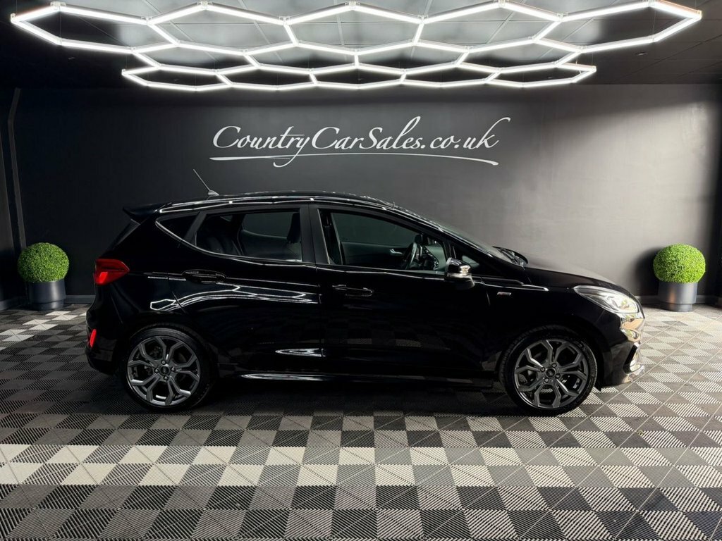 Ford Fiesta 1.0T Ecoboost Gpf St-line Hatchback Man Black