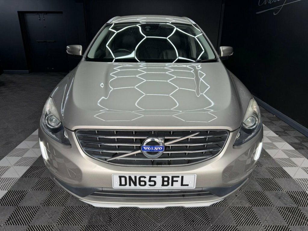 Volvo XC60 2.4 D5 Se Lux Nav Suv Awd Euro 6 DN65BFL Gold #5