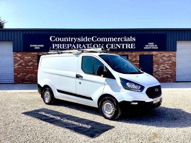 Ford Transit Custom 2.0 Ecoblue 105Ps Low Roof Leader Van - 2020 69 White