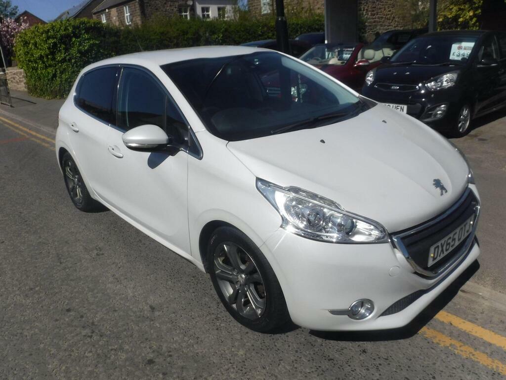 Peugeot 208 1.6 E-hdi Allure Euro 5 S S DX65OTJ White #2