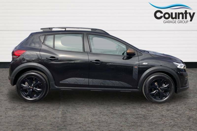 Dacia Sandero Stepway 1.0 Tce 110 Extreme - 2024 74 WG74VFL Black #5