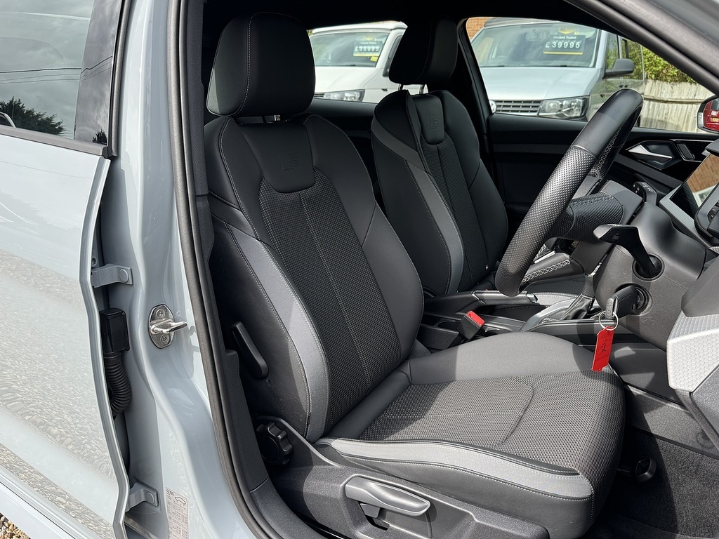 Audi A1 Tfsi S Line GK22ATO Grey #2