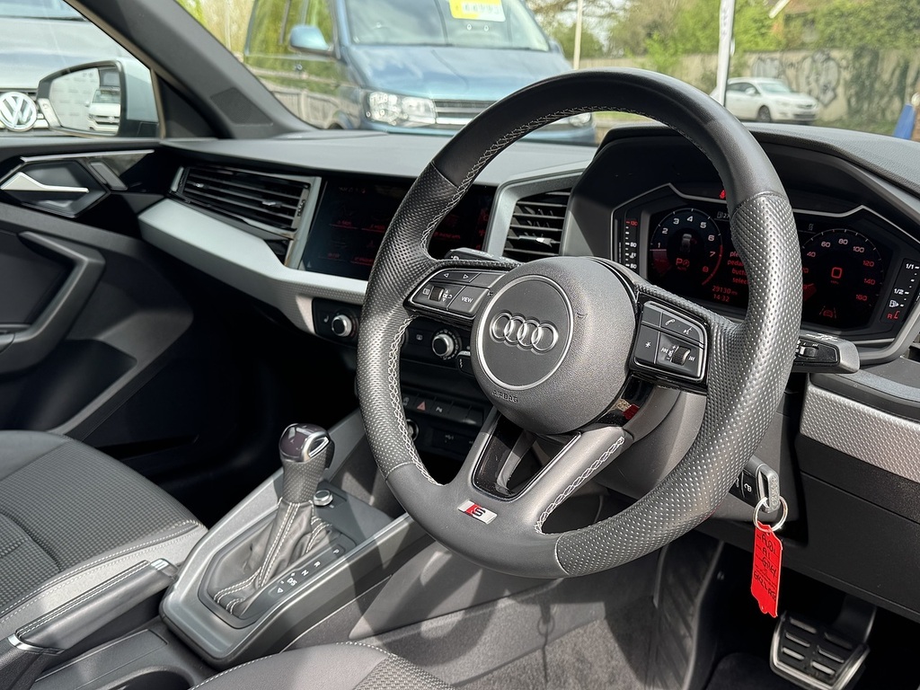 Audi A1 Tfsi S Line GK22ATO Grey #3