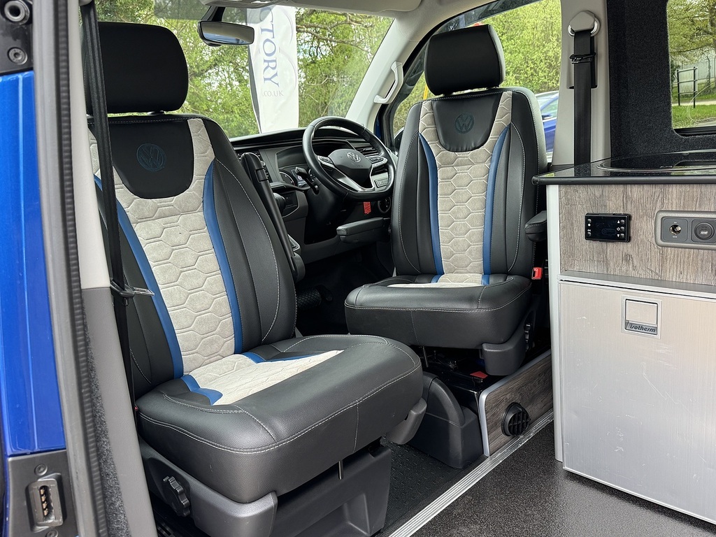 Volkswagen Transporter T6.1 T28 150 Dsg Lwb Highline Blue #3