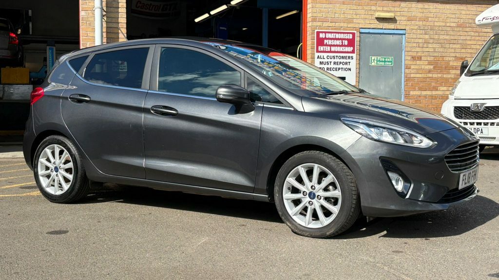 Ford Fiesta 1.0 Ecoboost Titanium 2018 FL18FRK  #2