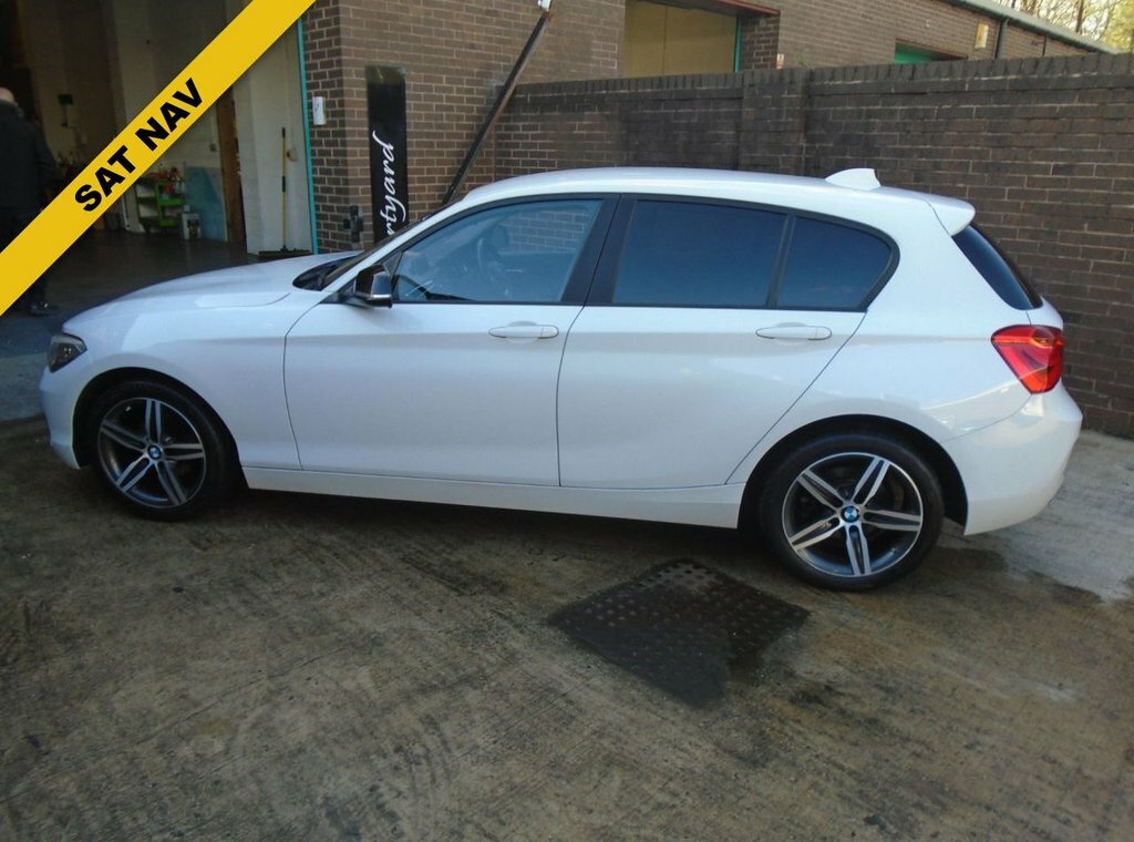 BMW 1 Series 1.5L Sport YD68NUP White #3