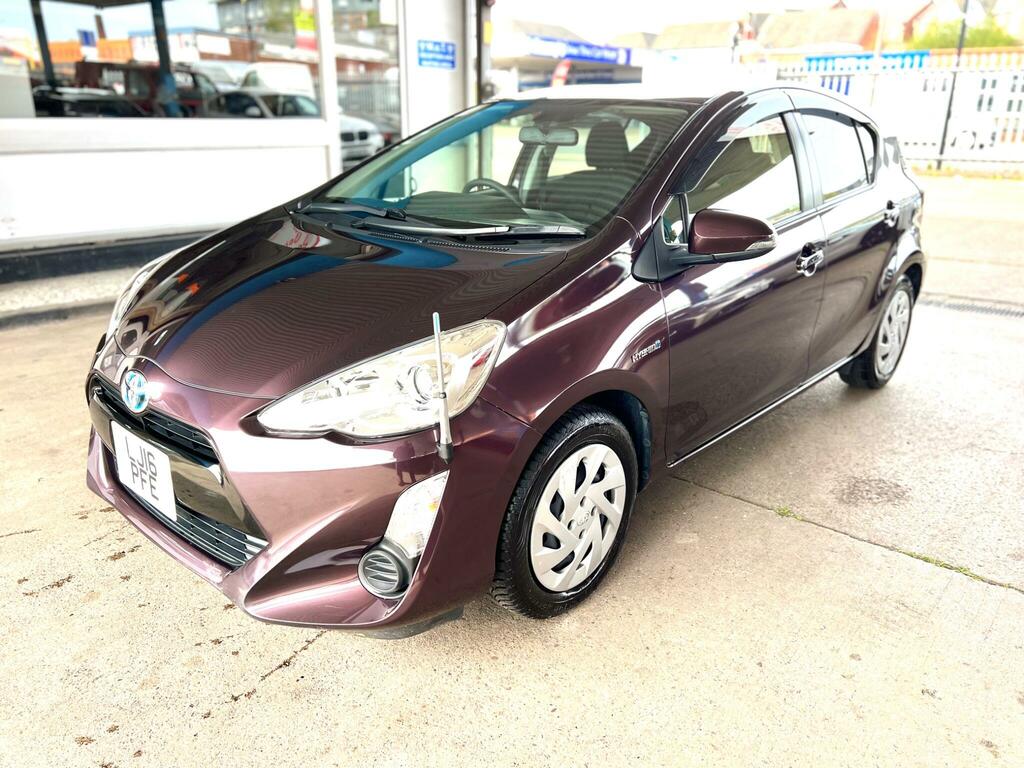 Toyota Aqua   #3