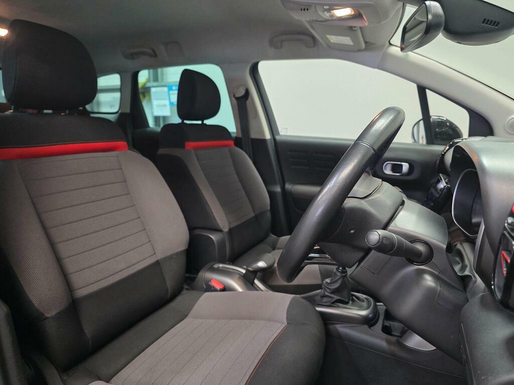 Citroen C3 Aircross 1.2 Puretech Shine Plus Euro 6 Ss CE21WLX Red #2