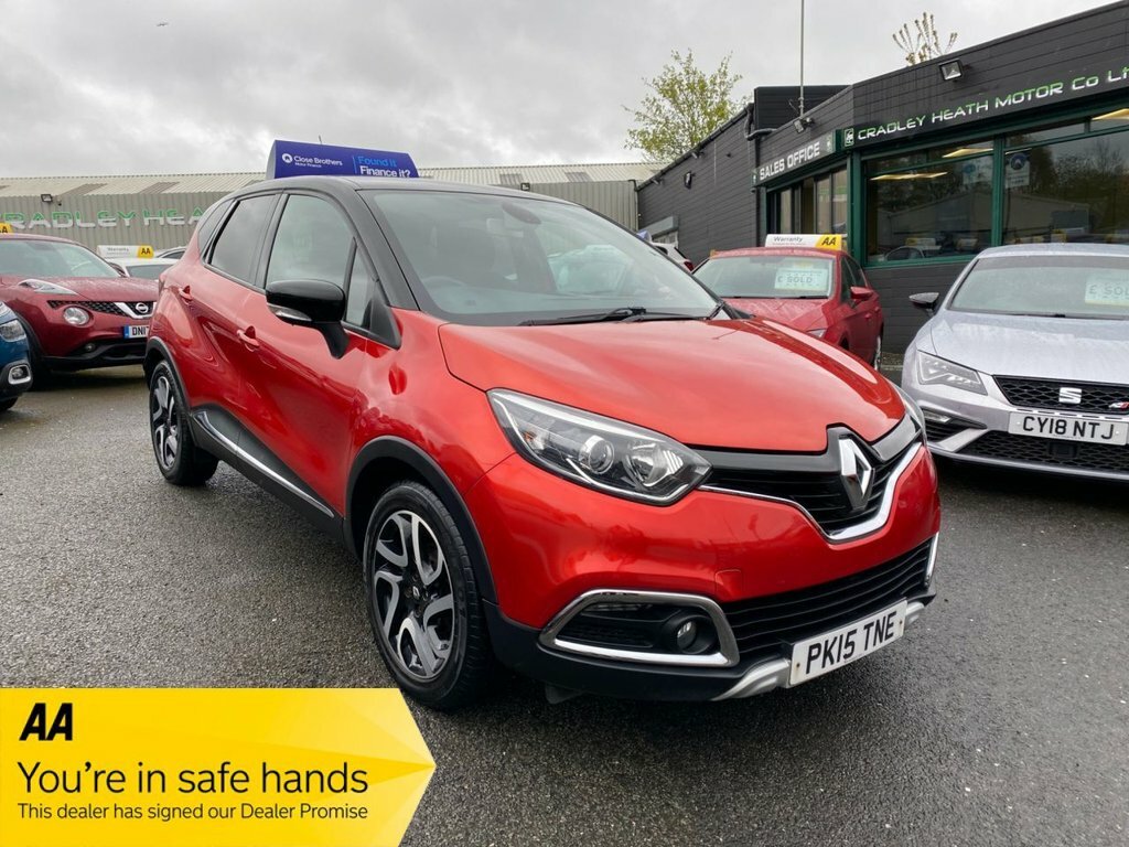 Renault Captur 0.9L Signature PK15TNE Red