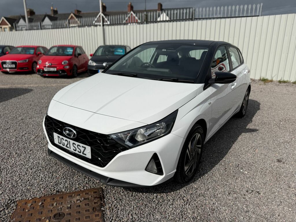 Hyundai I20 I20 Hatchback White #4