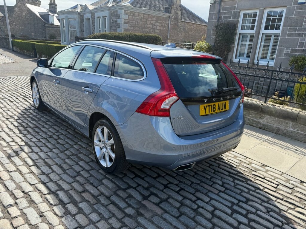 Volvo V60 Estate YT18AU Blue #5