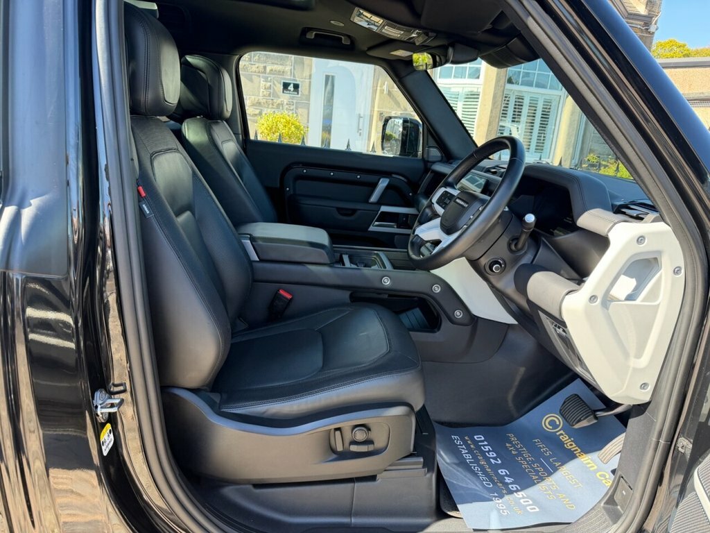 Land Rover Defender 90 Suv KO24WJC Black #2