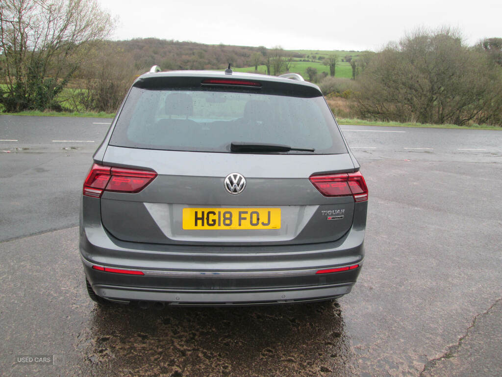 Volkswagen Tiguan 2.0 Tdi 150 4Motion Sel HG18FOJ Grey #6