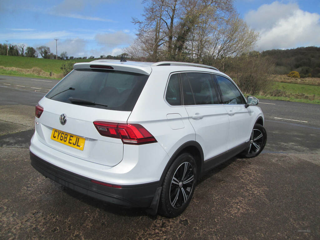 Volkswagen Tiguan 2.0 Tdi 150 Se Nav CY68EJL Silver #4