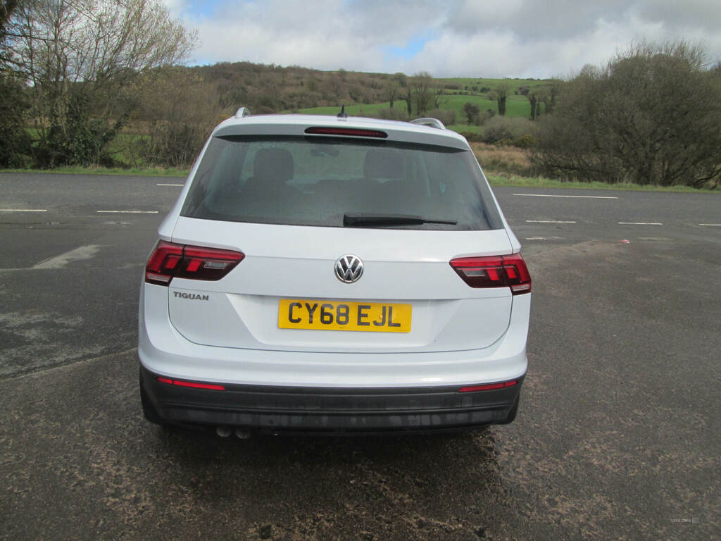 Volkswagen Tiguan 2.0 Tdi 150 Se Nav CY68EJL Silver #6