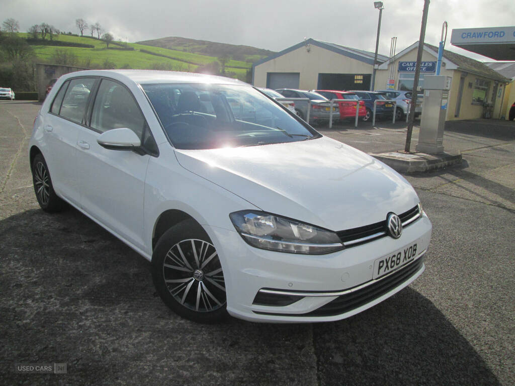 Volkswagen Golf 1.6 Tdi Se Nav PX68XOB White