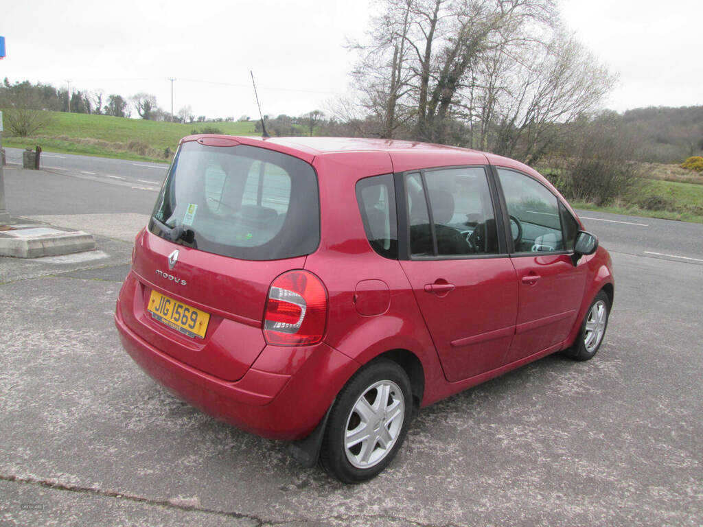 Renault Grand Modus 1.2 Tce Dynamique Red #5