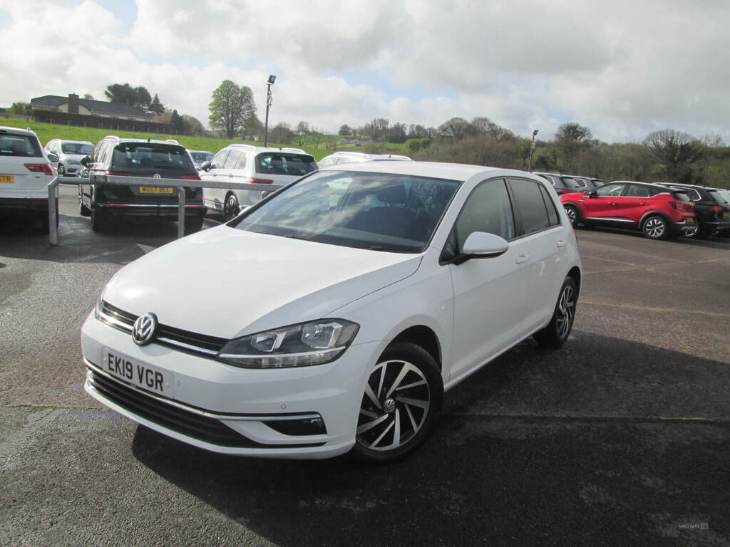Volkswagen Golf 1.6 Tdi Match EK19VGR White #2