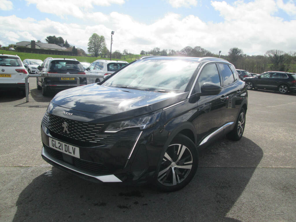 Peugeot 3008 1.5 Bluehdi Allure Premium GL21DLV Black #2