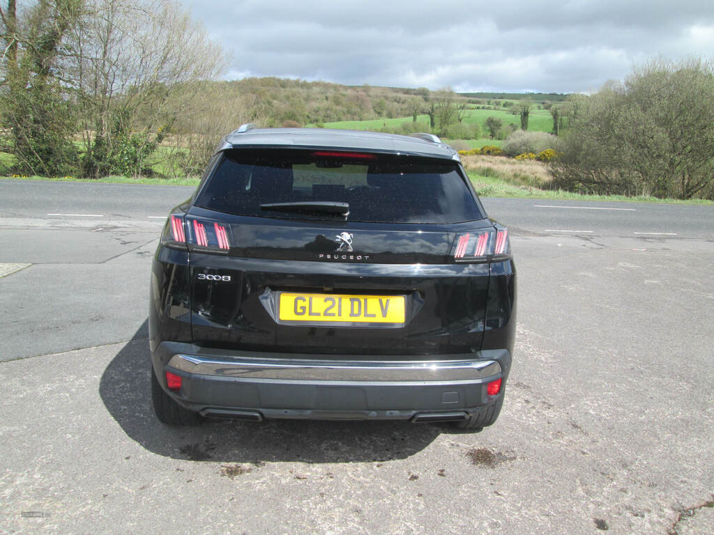 Peugeot 3008 1.5 Bluehdi Allure Premium GL21DLV Black #6