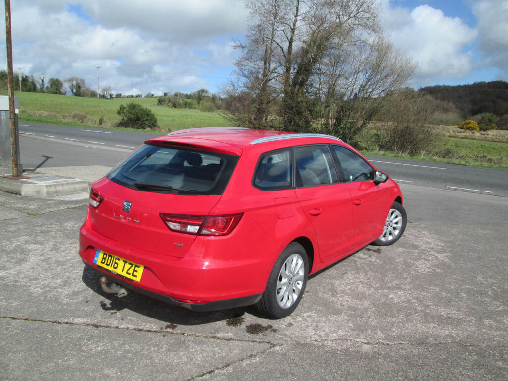 Seat Leon 1.6 Tdi 110 Se Technology Business BD16TZE Red #4
