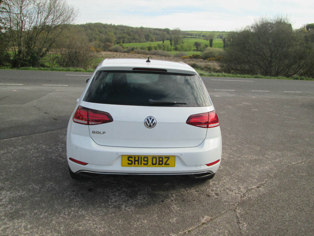 Volkswagen Golf 1.6 Tdi Match SH19OBZ White #6