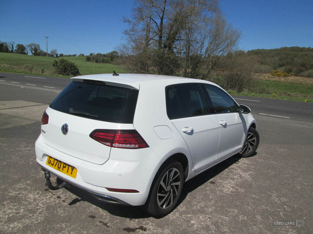 Volkswagen Golf 1.6 Tdi Match Edition GJ70PTY White #4