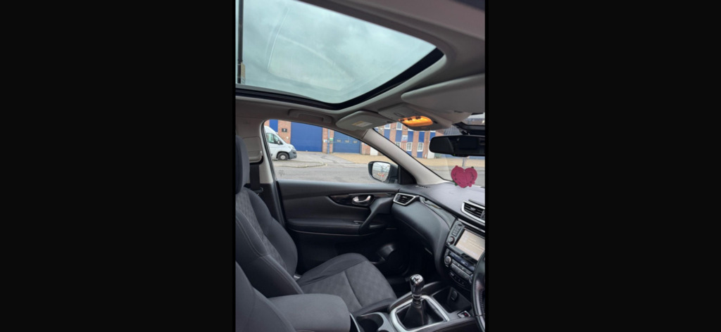 Nissan Qashqai 1.5 Dci N-connecta LW17PUJ White #4