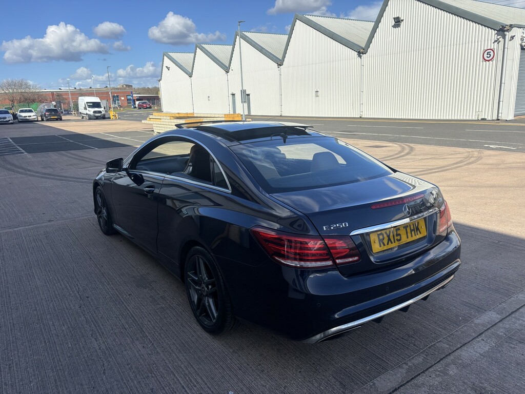 Mercedes-Benz E Class 2.1 E250 Cdi Amg Line RX15THK Blue #2