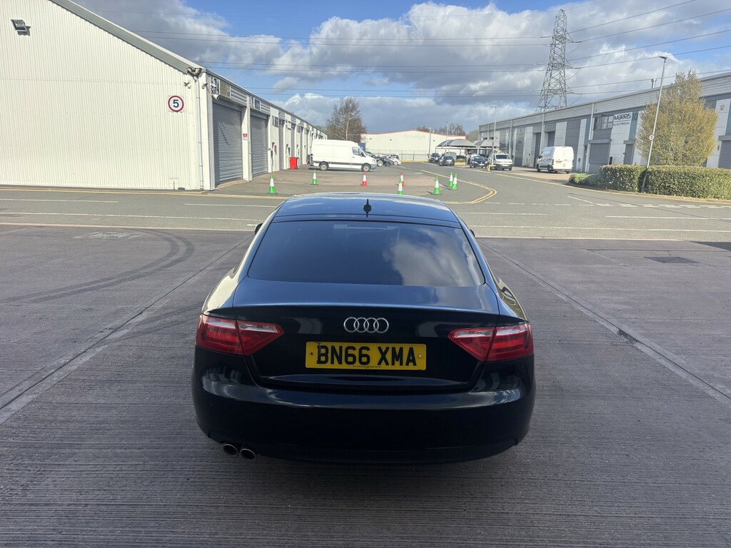 Audi A5 2.0 Tdi Ultra Se Technik BN66XMA Black #4