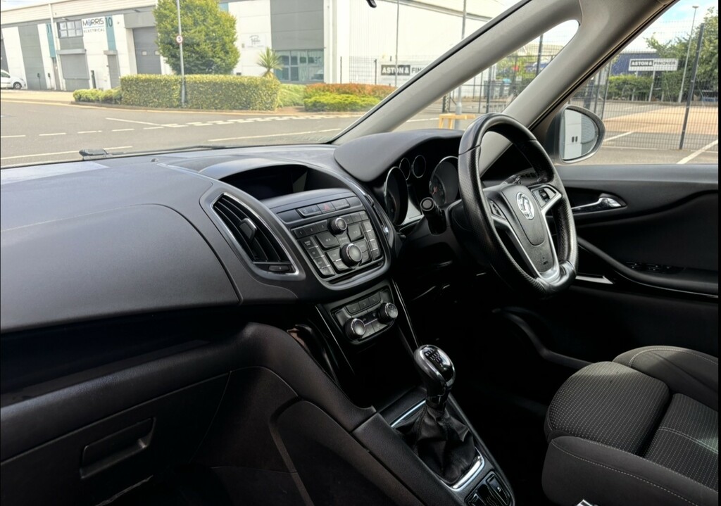 Vauxhall Zafira Tourer 2.0 Cdti Sri YG15OKC Green #3