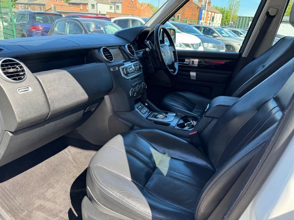 Land Rover Discovery 3.0 4 Sd V6 Xs 4Wd Euro 5 Ss White #2