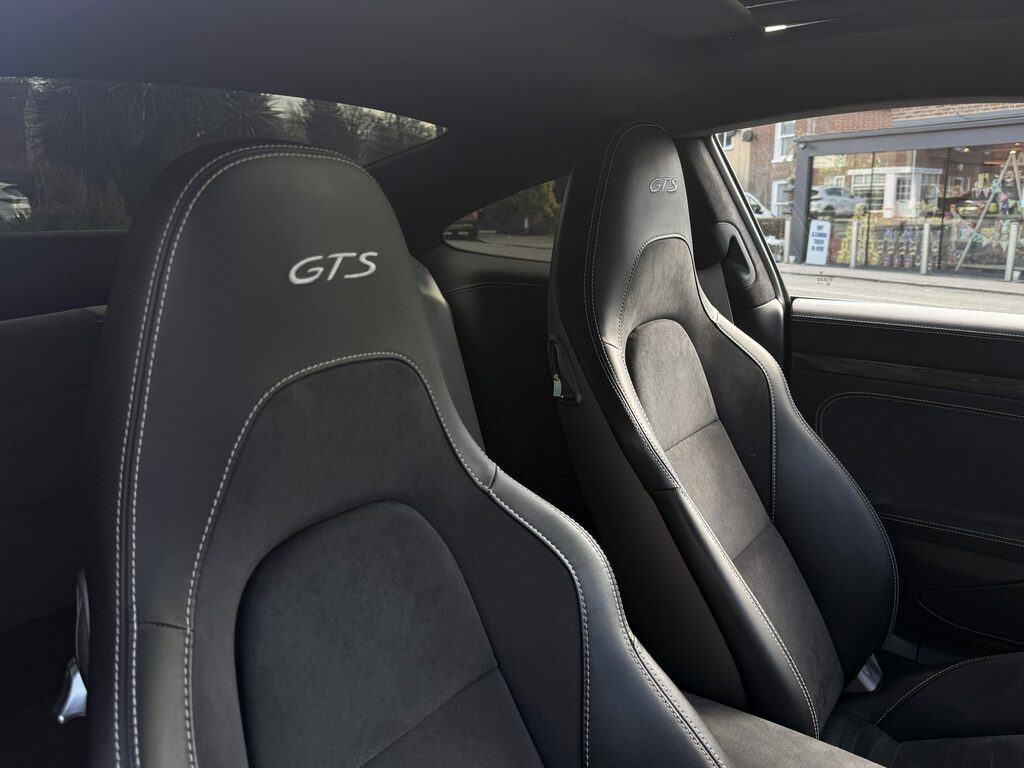 Porsche 911 Gts Silver #6
