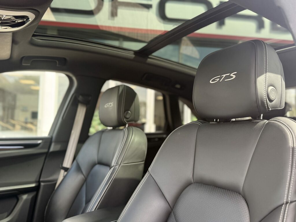 Porsche Macan Gts Blue #3