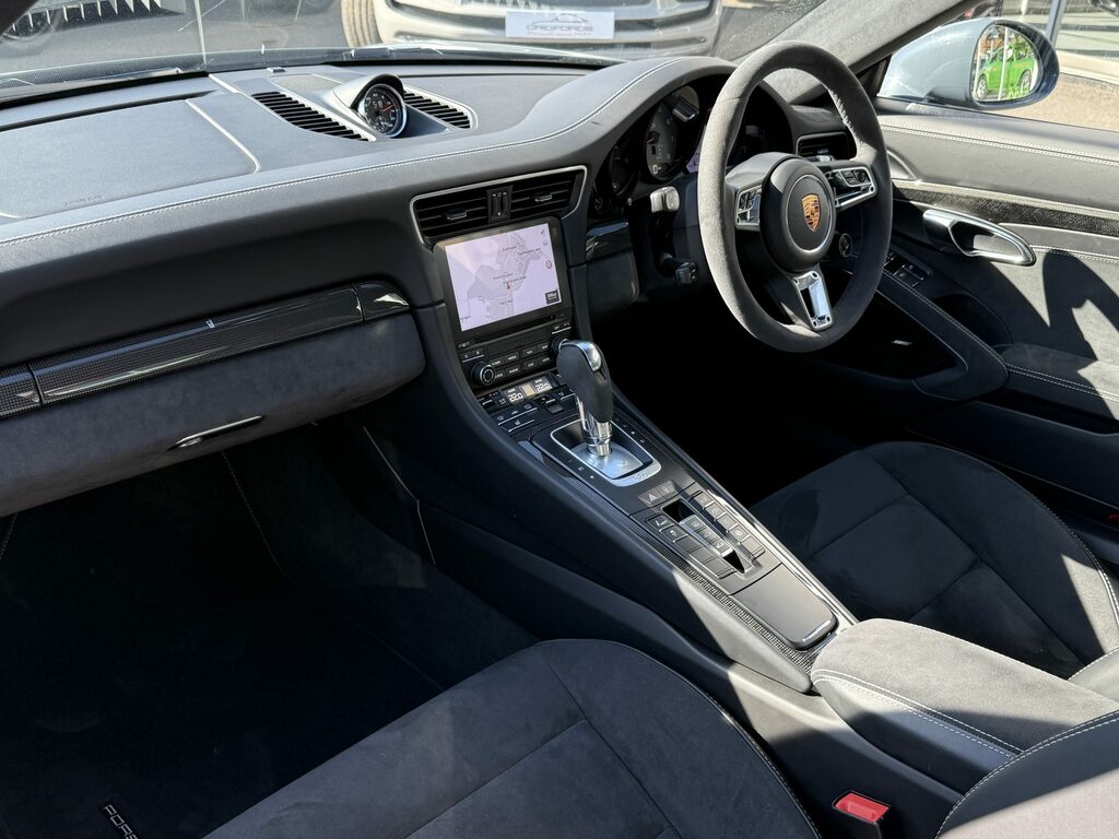 Porsche 911 Gts Blue