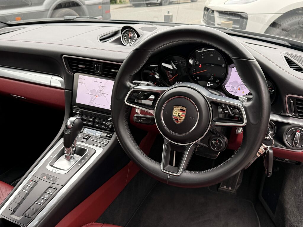 Porsche 911 Coupe Black #3