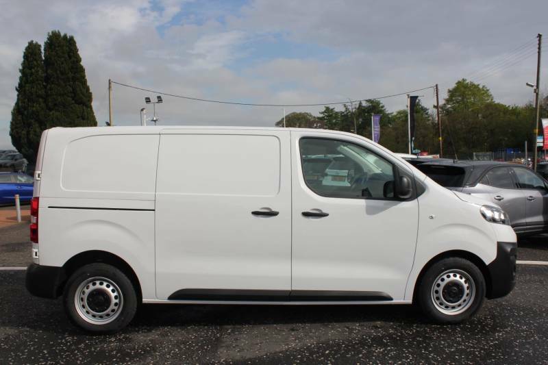 Vauxhall Vivaro 2900 1.5D 100Ps Prime L1 H1 Van - SXZ3273 White #2