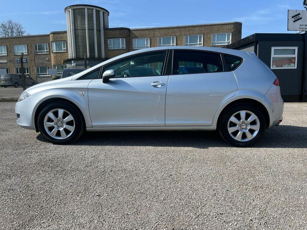 Seat Leon Hatchback 1.4 Tsi Stylance Euro 4 200858 Grey #6