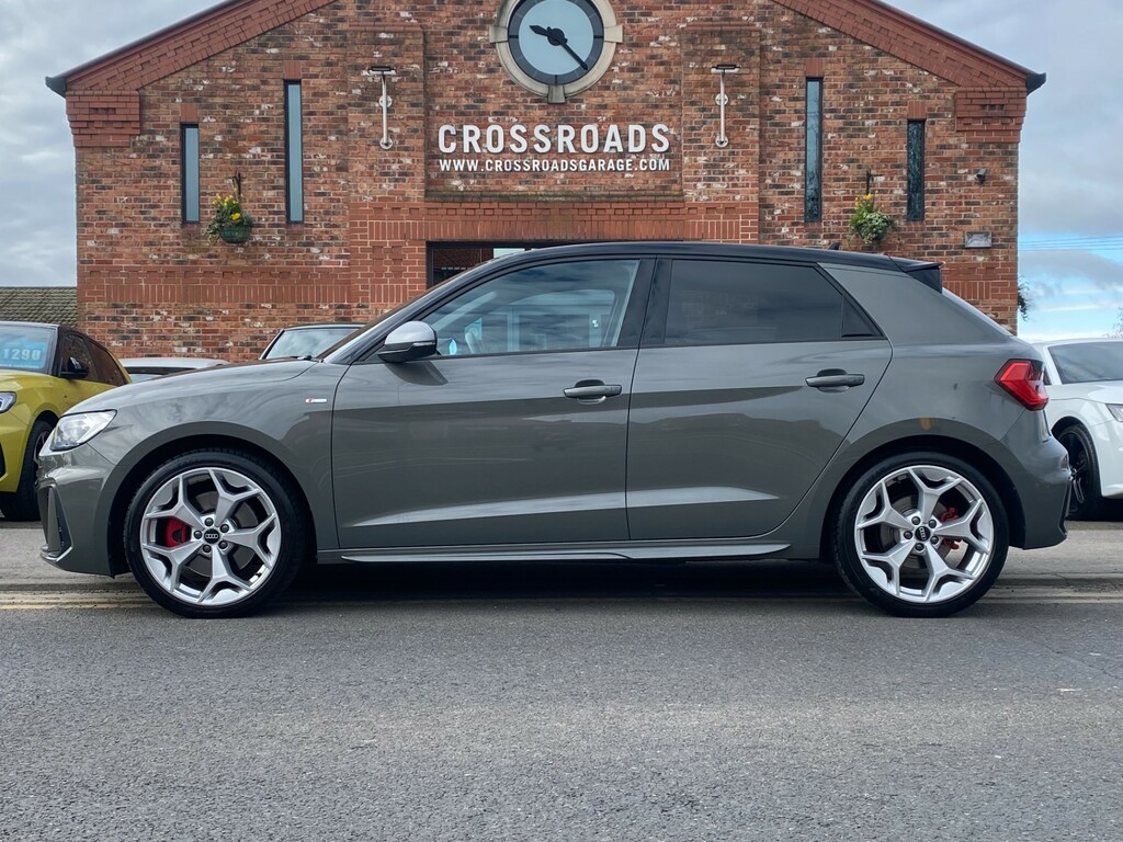 Audi A1 Sportback Tfsi 40 S-line Competition S-tronic - Vi Grey #2