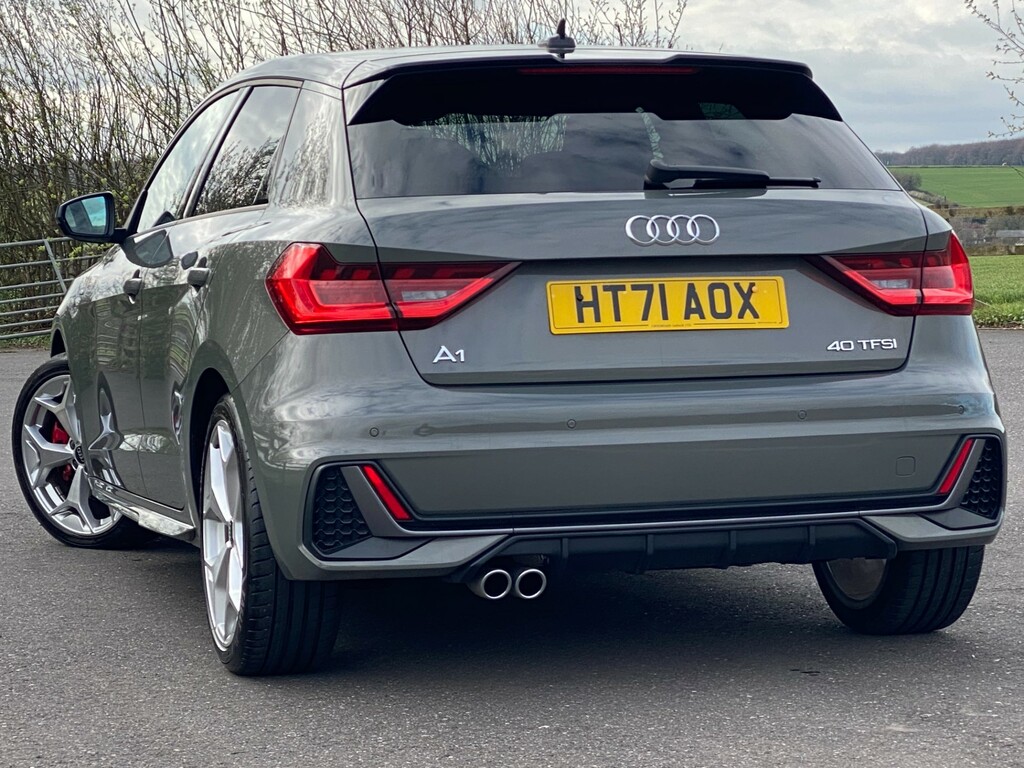 Audi A1 Sportback Tfsi 40 S-line Competition S-tronic - Vi Grey #3