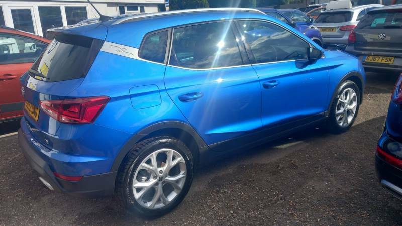 Seat Arona 1.0 Tsi 110 Fr - 2023 72 CU72UNG Blue #5