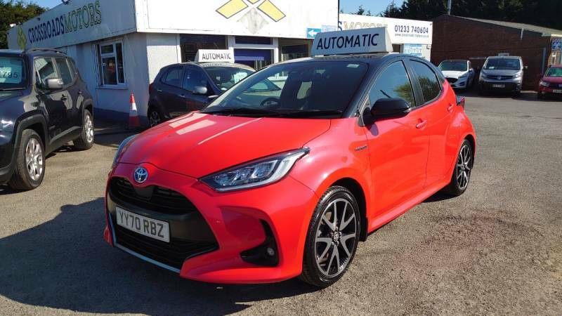 Toyota Yaris 1.5 Hybrid Launch Edition Cvt - 2020 70 YY70RBZ Orange #4