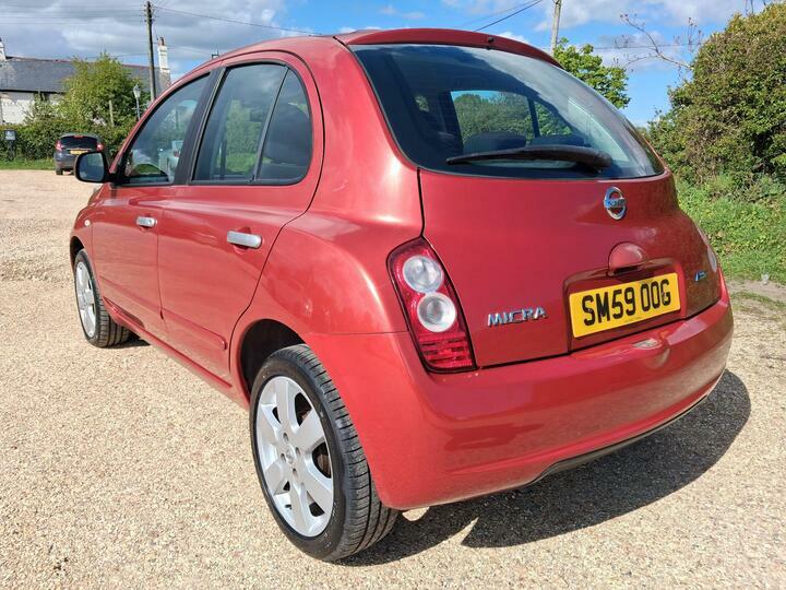 Nissan Micra 1.2 16V Acenta Red #3